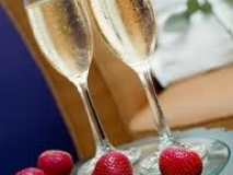 Wellness, pezsgőfürdőzés, relaxálás Gyulán! képei
